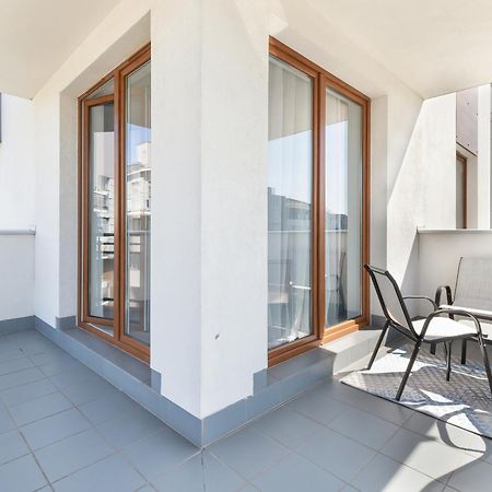 Jasny & Przestronny Apartament Z Balkonem I Parkingiem By Rent Like Home Gdynia Kültér fotó
